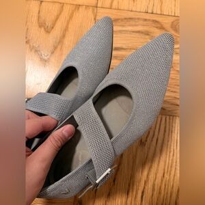 Vivaia Pointed Toe Mary Jane (Maria) Gray Flats